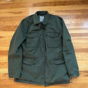 Gap field jacket